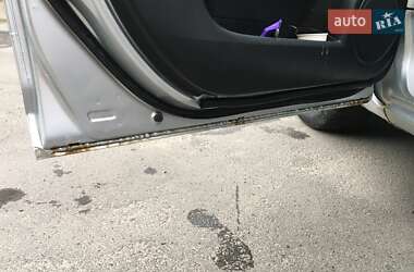 Хэтчбек Mazda 3 2006 в 