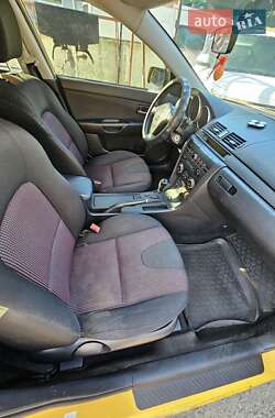 Хэтчбек Mazda 3 2004 в 
