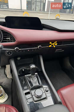 Хэтчбек Mazda 3 2021 в 
