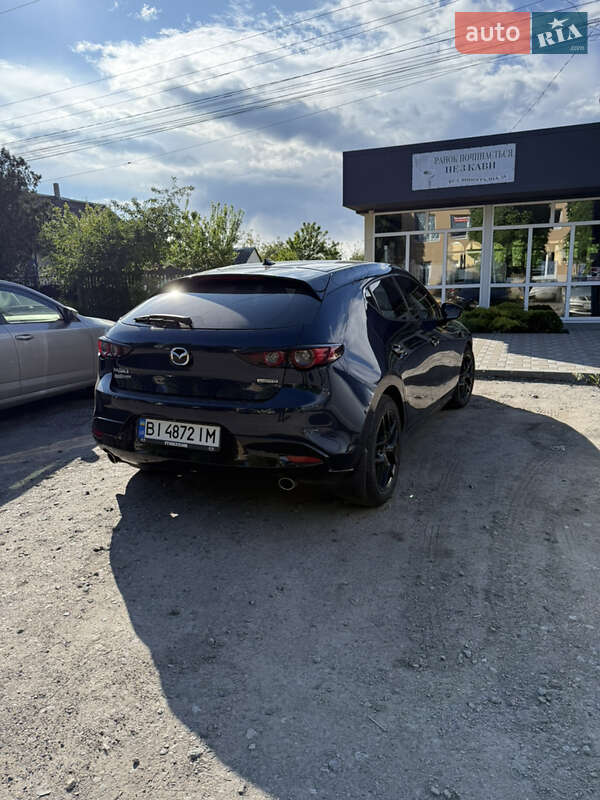 Хэтчбек Mazda 3 2019 в Кременчуге