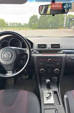 Хэтчбек Mazda 3 2004 в 