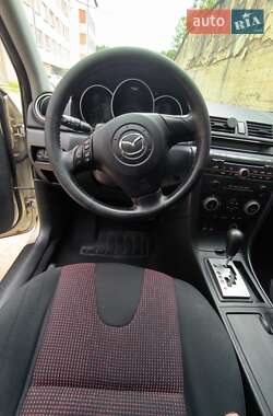Хэтчбек Mazda 3 2006 в 