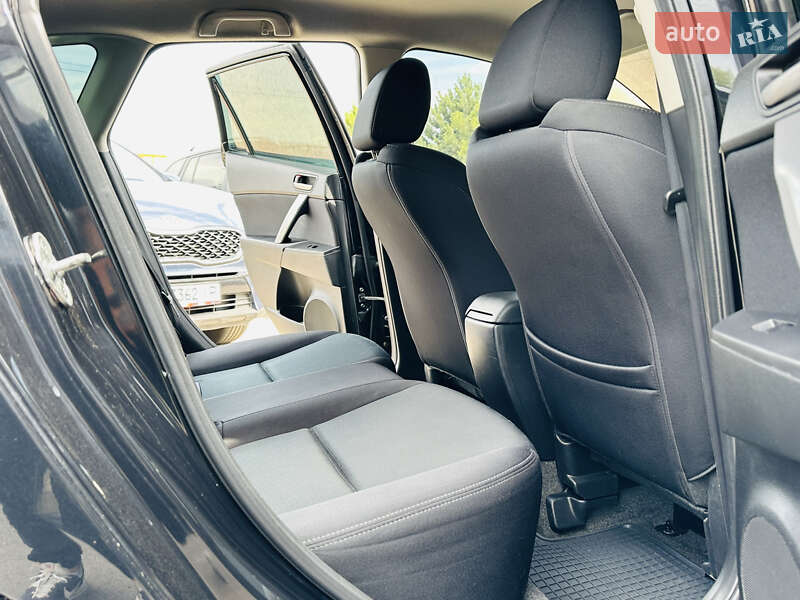 Хэтчбек Mazda 3 2011 в Харькове