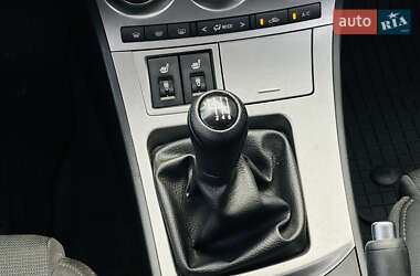 Хэтчбек Mazda 3 2011 в 