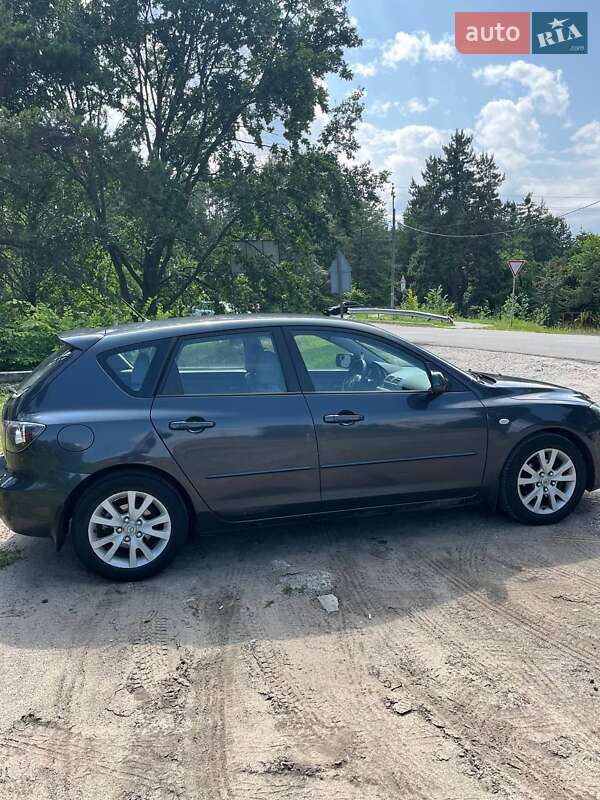 Хэтчбек Mazda 3 2007 в 