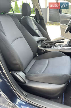 Седан Mazda 3 2016 в 