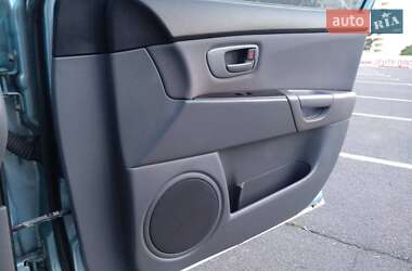 Седан Mazda 3 2007 в 
