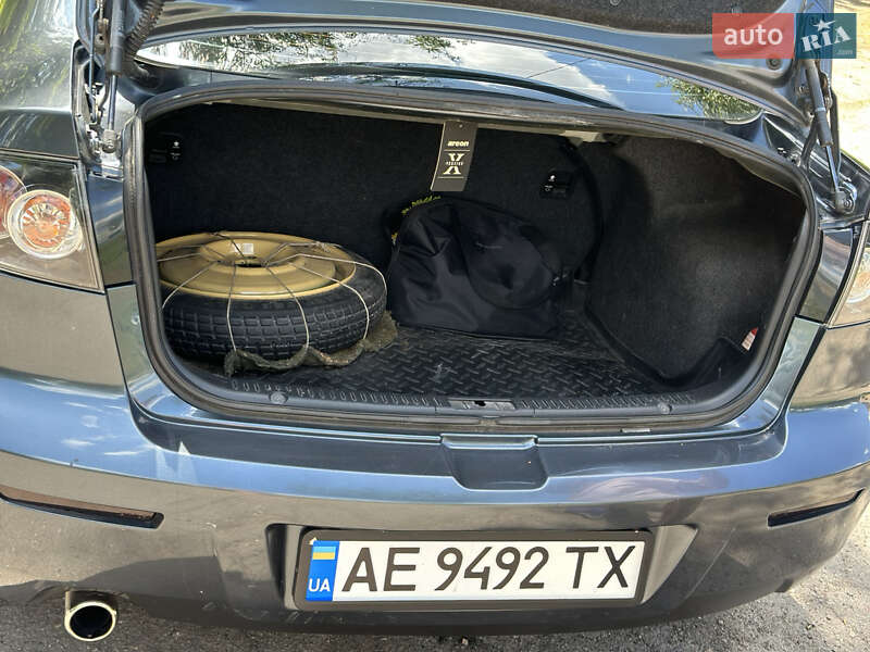 Седан Mazda 3 2008 в Павлограде