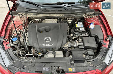 Хэтчбек Mazda 3 2017 в 