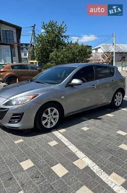 Хэтчбек Mazda 3 2009 в 