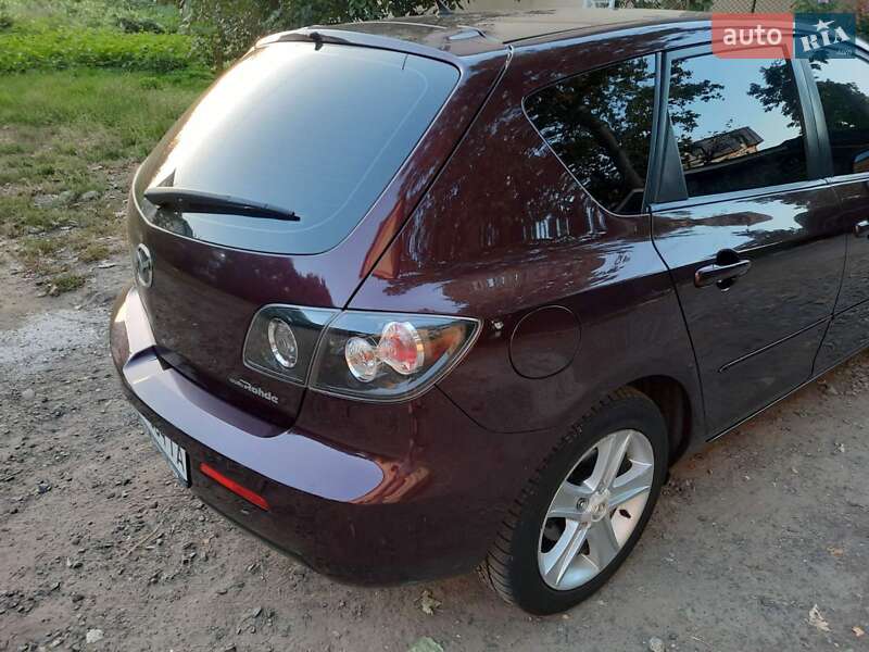 Хэтчбек Mazda 3 2008 в Мукачево
