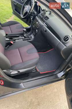 Хэтчбек Mazda 3 2005 в 
