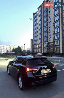 Хетчбек Mazda 3 2016 в 