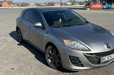 Хэтчбек Mazda 3 2010 в 