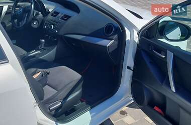 Седан Mazda 3 2013 в Полтаве