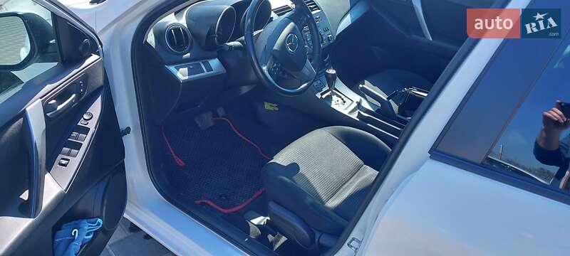 Седан Mazda 3 2013 в Полтаві фото 17 Седан Mazda 3 2013 в Полтаві