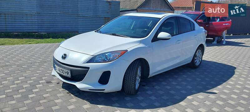Седан Mazda 3 2013 в Полтаве