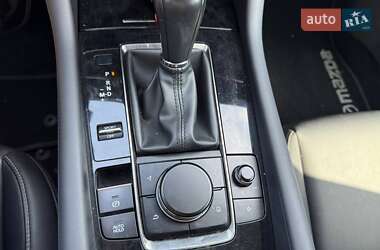 Седан Mazda 3 2019 в 