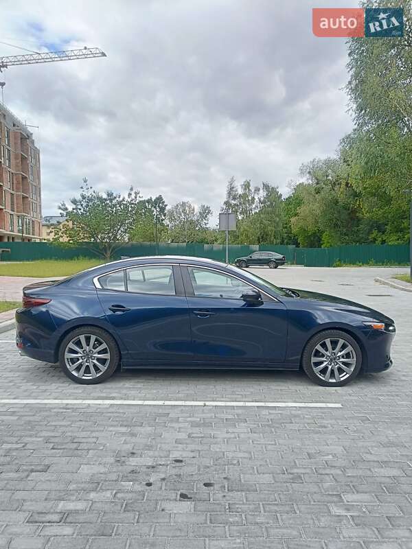 Седан Mazda 3 2020 в Львові