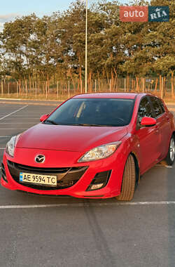 Хэтчбек Mazda 3 2010 в Днепре