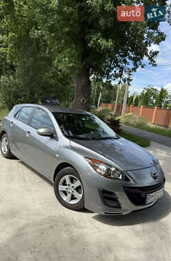Хетчбек Mazda 3 2010 в 