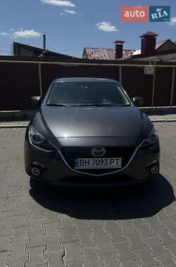 Хетчбек Mazda 3 2015 в Одесі
