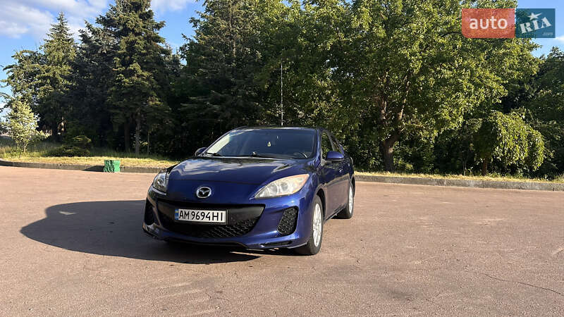 Седан Mazda 3 2013 в Житомире