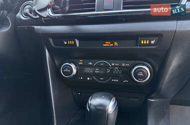 Хэтчбек Mazda 3 2014 в 