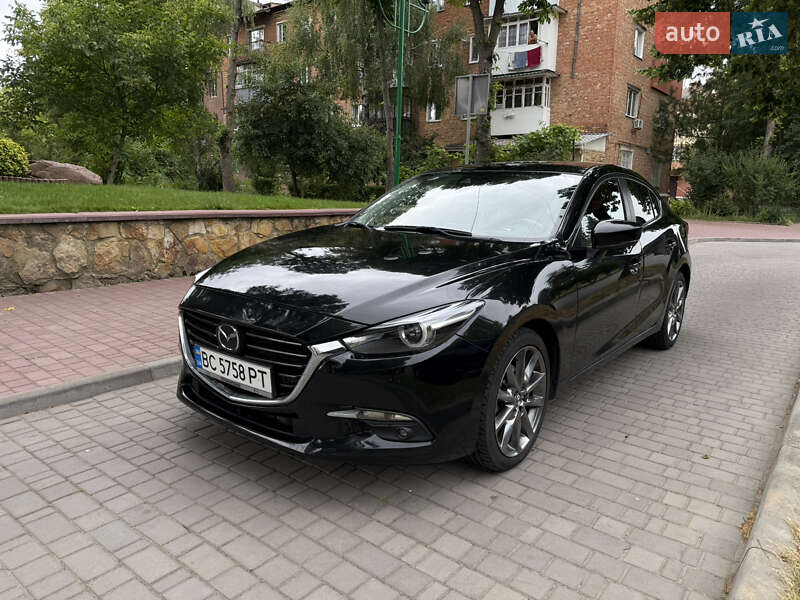Mazda 3 2018