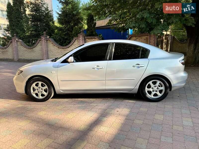 Седан Mazda 3 2008 в Тернополі