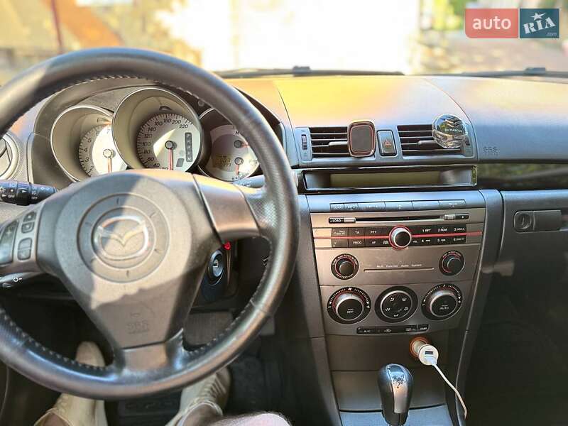Седан Mazda 3 2008 в Тернополі