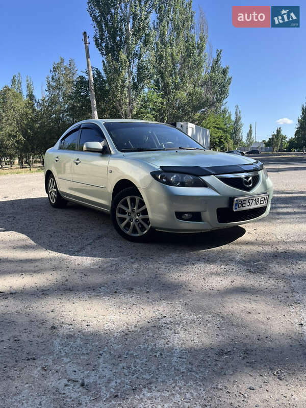 Mazda 3 2008