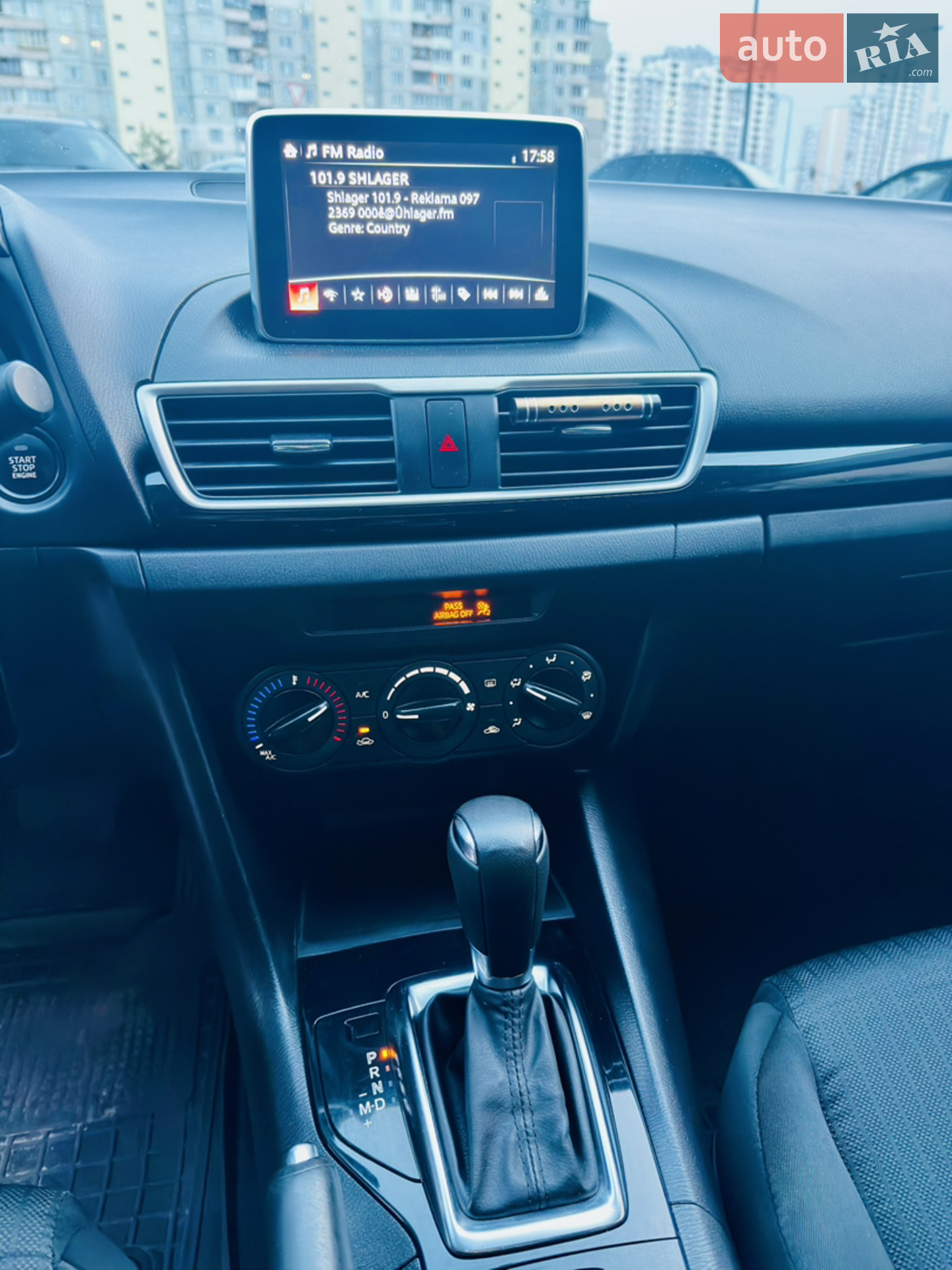 2016 Mazda 3 - мініатюра 4