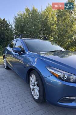 Седан Mazda 3 2017 в 