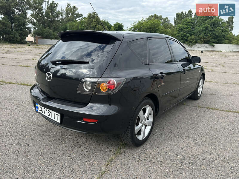 Седан Mazda 3 2006 в Павлограде