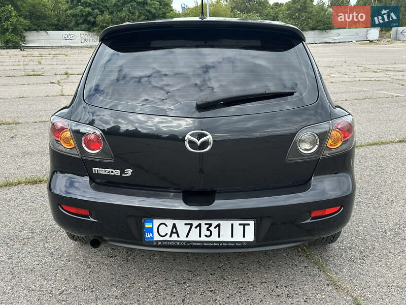 Седан Mazda 3 2006 в Павлограде