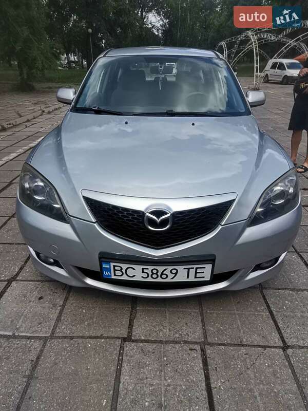 Хэтчбек Mazda 3 2003 в Запорожье