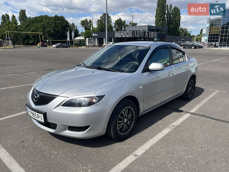Седан Mazda 3 2004 в Одесі