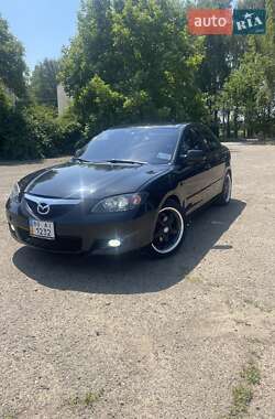 Седан Mazda 3 2007 в Чернівцях