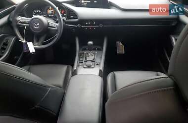 Седан Mazda 3 2022 в 