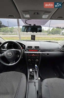 Седан Mazda 3 2006 в 