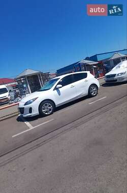 Хэтчбек Mazda 3 2012 в Мукачево
