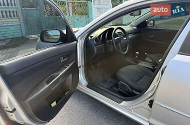 Седан Mazda 3 2005 в Миргороді