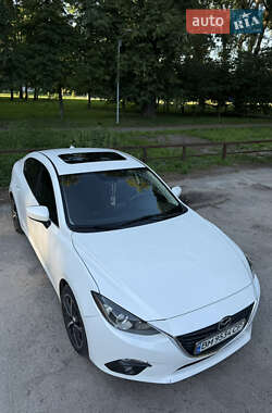 Седан Mazda 3 2015 в 
