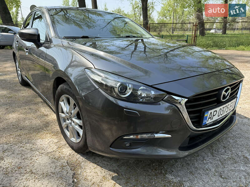 Хетчбек Mazda 3 2017 в 