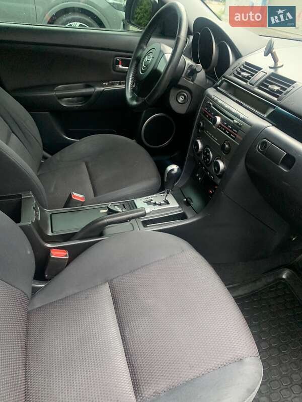 Седан Mazda 3 2006 в Львові