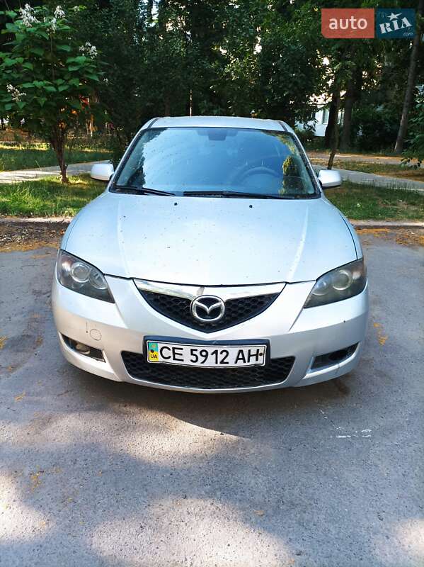 Седан Mazda 3 2007 в Черновцах