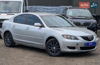 Седан Mazda 3 2004 в 