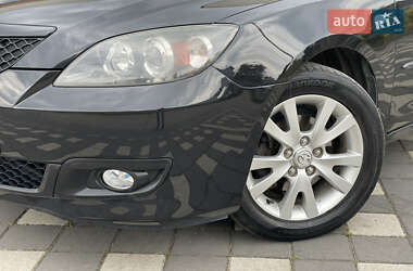 Хэтчбек Mazda 3 2007 в 