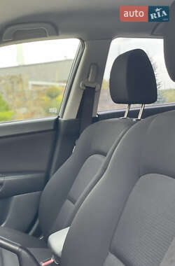 Хэтчбек Mazda 3 2007 в 